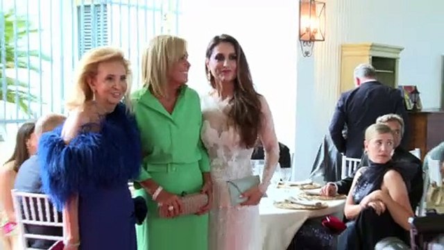 Paloma Cuevas, radiante, reaparece tras su romántica escapada con Luis Miguel por el Mediterráneo