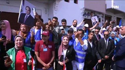 بنحبك ياريس.. كمل إحنا معاك.. هتافات أهالي قرية الأبعادية بالبحيرة للرئيس السيسي