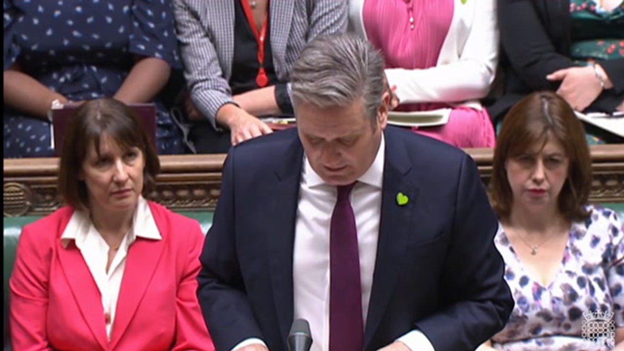 Keir Starmer asks Rishi Sunak why he didn't 'block' partygate staff from honours list at PMQS