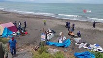 Plajı işgal eden çadır ve barakalar yıkıldı