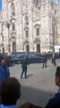 Silvio Berlusconi, il corteo funebre lascia piazza Duomo a Milano