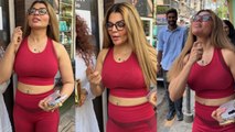 Rakhi Sawant ने Media और Fans  को दिखाया लड़के पटाने का Perfume, Rakhi का funny Video हुआ Viral!