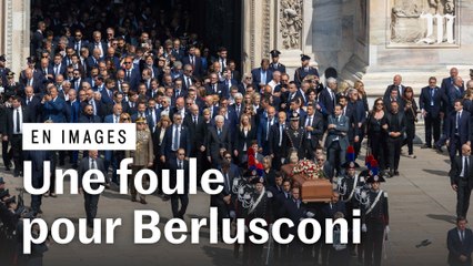 Une foule pour les funérailles de Silvio Berlusconi
