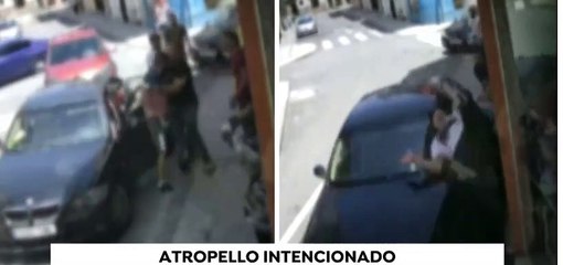Captan el momento en que conductor embiste a varias personas intencionalmente
