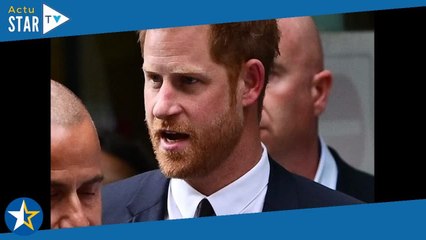 Prince Harry de plus en plus déprimé : il passe ses nuits seul à "jouer à la console", tristes révél