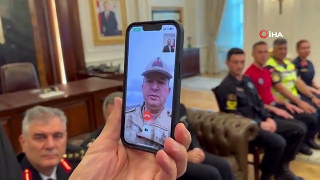 Bakan Yerlikaya, Jandarma Teşkilatı'nın 184. kuruluş yıldönümünde üs bölgesindeki jandarmaları tebrik etti