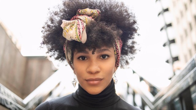 Headbands Are Back—Here Are 12 Cute Ways to Wear Them