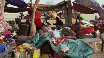 بعد فرض التأشيرة.. أوضاع معيشية صعبة يعيشها السودانيون عند حدود مصر