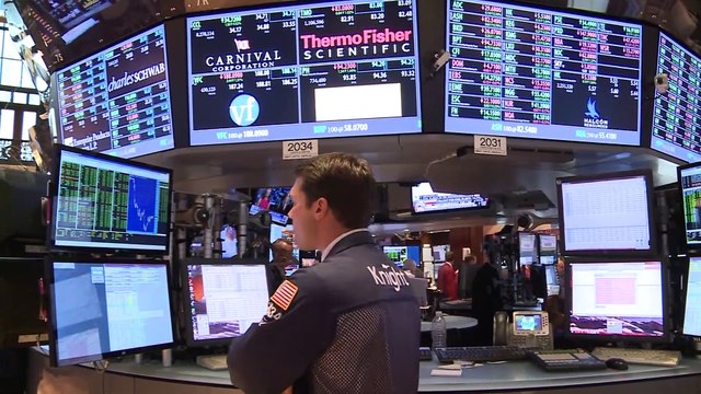 La Reserva Federal decide no subir los tipos de interés y los mantiene en el rango del 5% al 5,25%