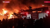 Mersin'de plastik kasa fabrikasında yangın