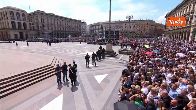 Tutti i Ministri al funerale di Berlusconi, ma anche gli ex premier Monti, Draghi, Renzi e Gentiloni