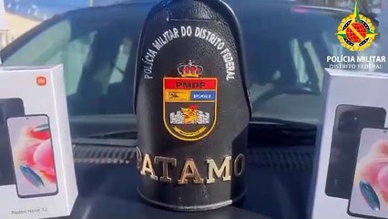 Polícia intercepta ônibus com 70 mil em produtos de contrabando