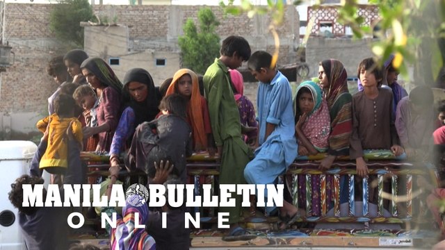 Over 100,000 evacuated as cyclone threatens India, Pakistan ​