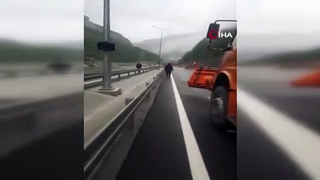 Trabzon-Gümüşhane karayolu sel suları nedeniyle ulaşıma kapandı