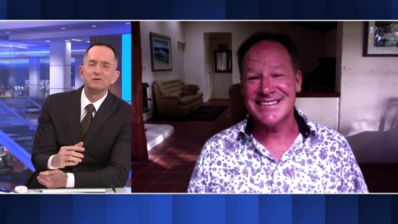 Huge 8 metre swells expected off southern Western Australia coast