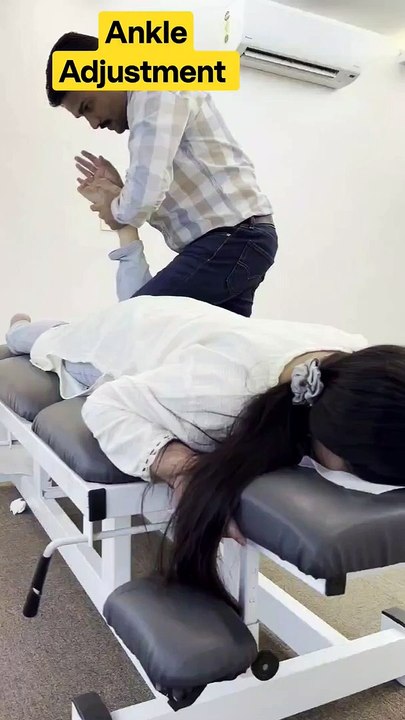 ankle adjustment Chiropractic treatment #shortsfeed #shortfeed #chiropractorinindia