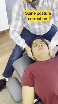 spine posture correction chiropractic helped #shortfeed #shortsfeed #posture