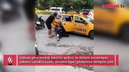 Beyoğlu'nda ilginç anlar! Yabancı uyruklu kadın yerlerde süründü