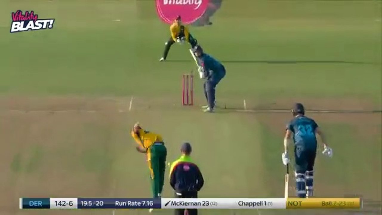 Shaheen_Impresses_With_The_Ball___Derbyshire_vs_Nottinghamshire_-_Highlights___Vitality_Blast_2023