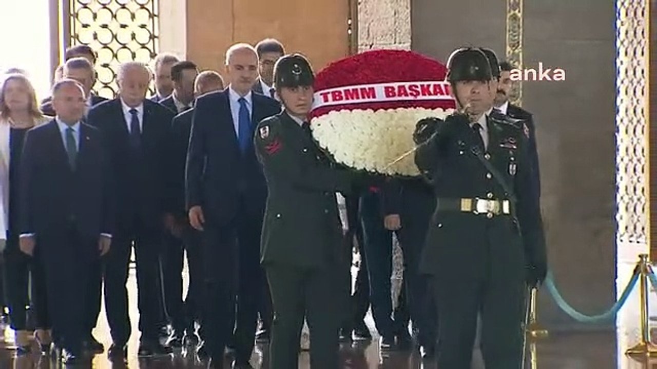 TBMM Başkanı Numan Kurtulmuş Anıtkabir'i ziyaret etti