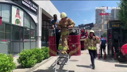 Kağıthane'de bir rezidansta yangın çıktı