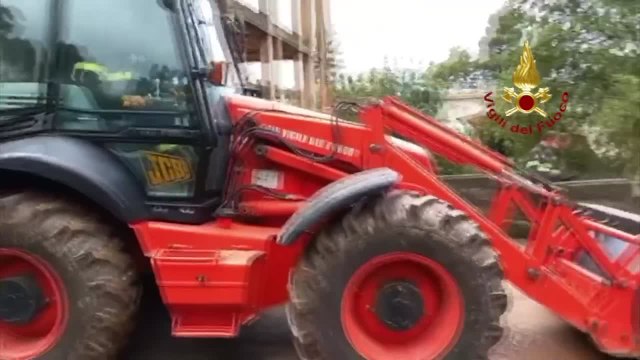 Maltempo, cento interventi dei vigili del fuoco nel centrosud