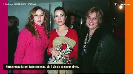 "Le genre de petite phrase qui peut complexer" : Emmanuelle et Mathilde Seigner rivales ? Rares confidences