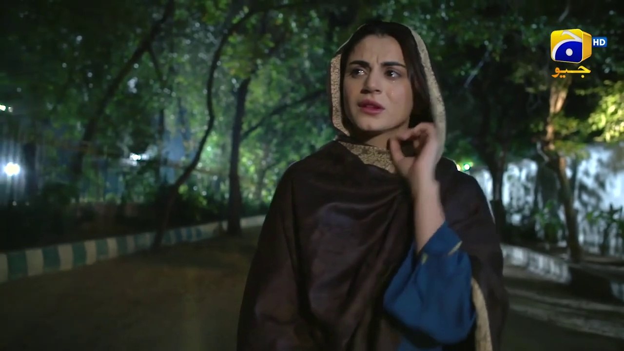 Falak Hui Ghar Se Darbadar        