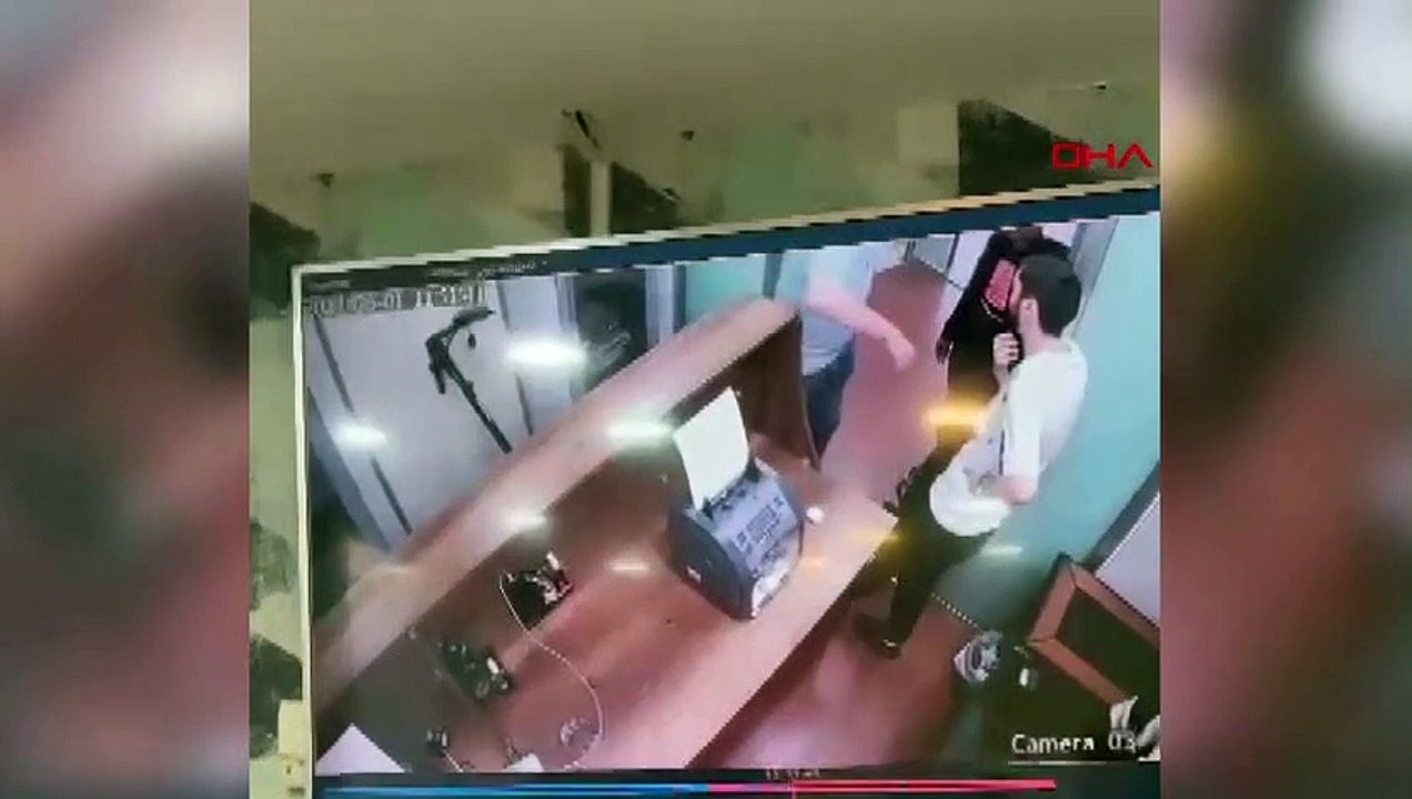 Fatih'te döviz bürosu çalışanı iki kişi 700 bin euro ile kayıplara karıştı