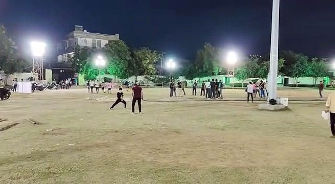 क्रिकेट मुकाबले: केसीएल-2 का होगा आगाज, 14 टीमों के बीच होंगे डे-नाइट मुकाबले