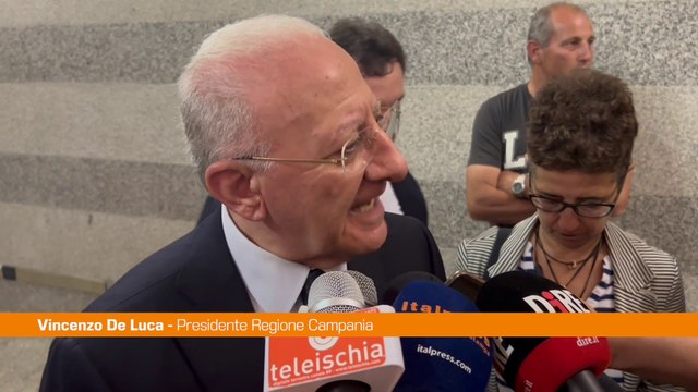 Scuola, De Luca Campania non accetterà riduzioni classi e personale