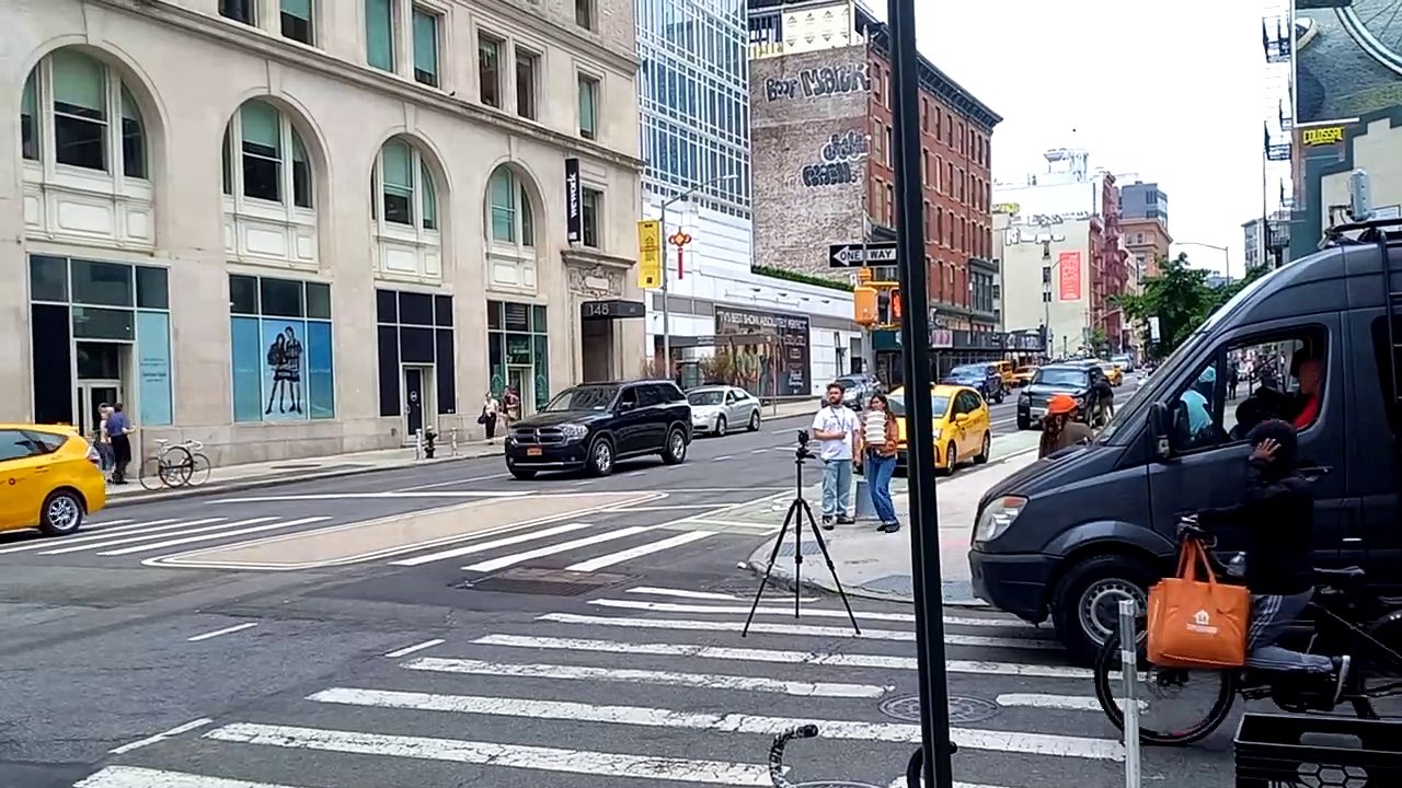 Le chauffeur-livreur veut un camée