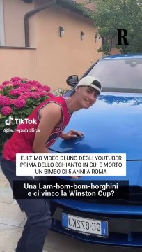 Bimbo moto a Roma, lo youtuber: Questo con la Smart che fa?