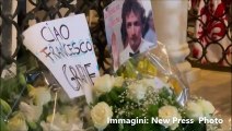 Il funerale di Francesco Nuti: dolore e commozione, tanti amici per l'ultimo saluto