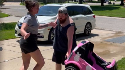 Prankster woman confuses husband and daughter by pretending to freak out