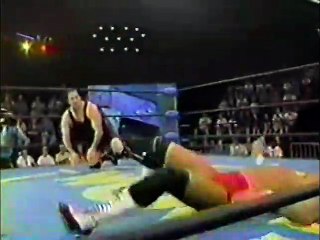 VK Wallstreet vs Frankie Lancaster