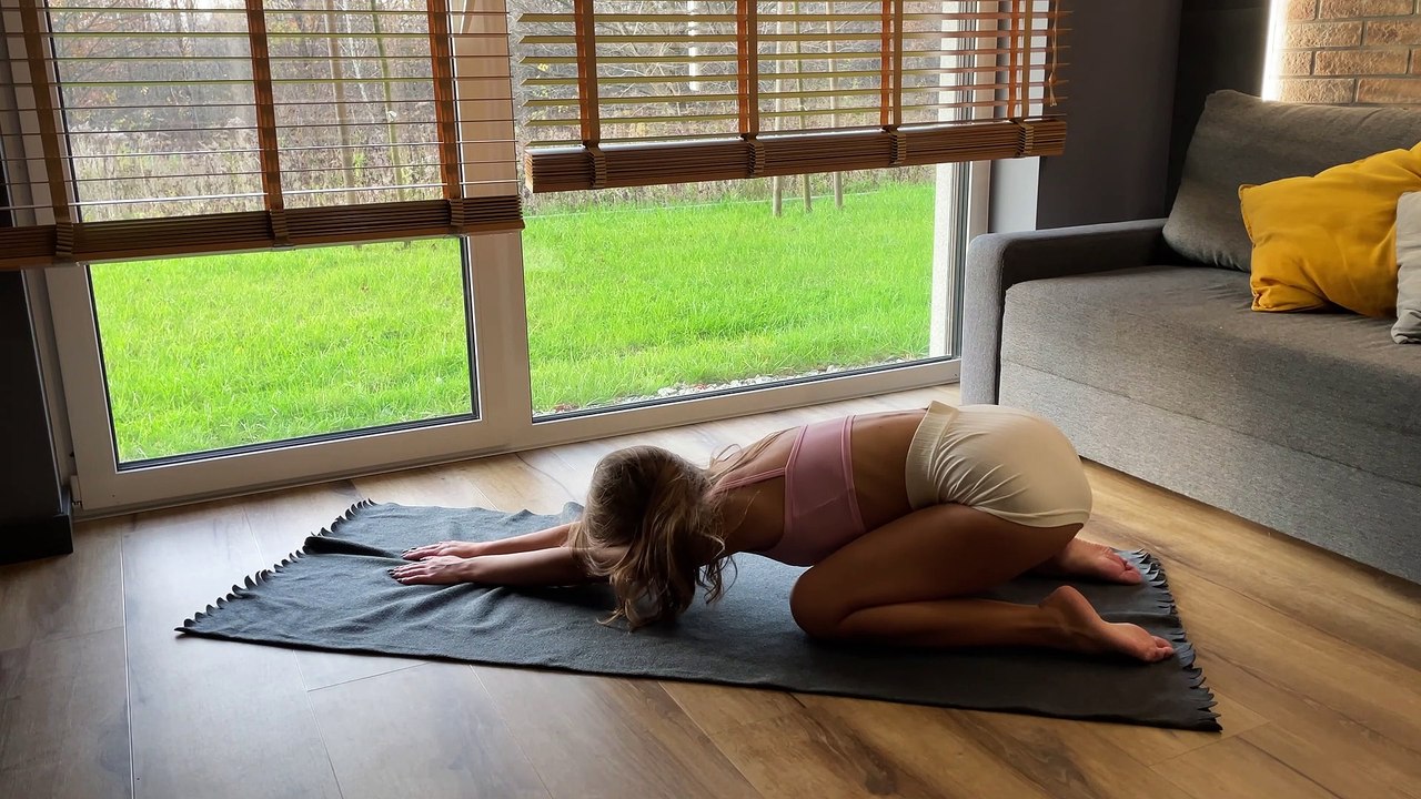 Relaxing stretching at home