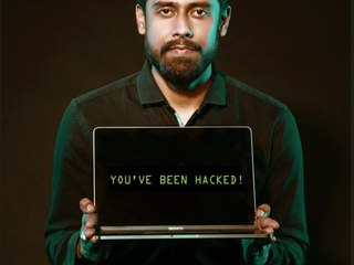 অনলাইনে প্রতারণার হাত থেকে কীভাবে বাঁচবেন? জানুন কী বলছে কলকাতা পুলিশ