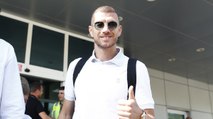 Edin Dzeko, Fenerbahçe için İstanbul’a geldi