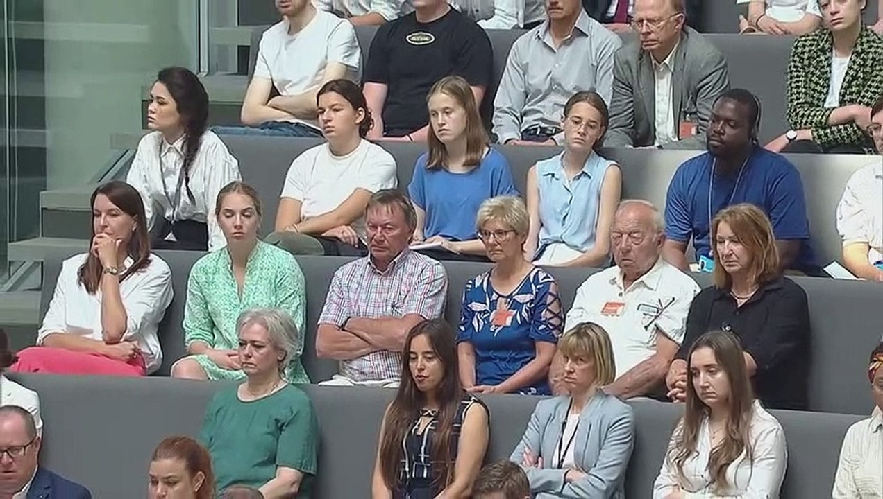 Scholz verteidigt umstrittene EU-Asylentscheidung