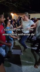 "Baila por un sueño": Joven saca los pasos prohibidos frente a una estadounidense