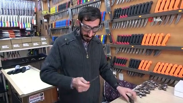 Avant l'Aïd al-Adha, les couteaux travaillent dur