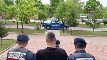 Uyuşturucu ve hırsızlıktan aranan şahıs yakalandı