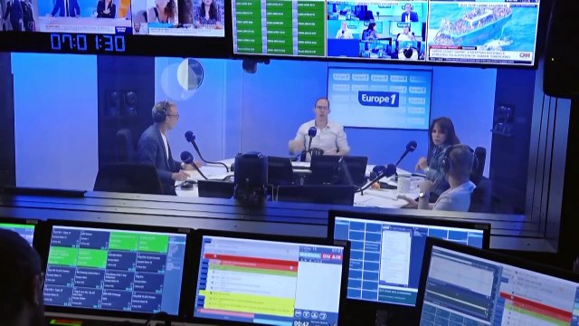 Grèce : 9 passeurs présumés arrêtés après le naufrage meurtrier d'un bateau de migrants