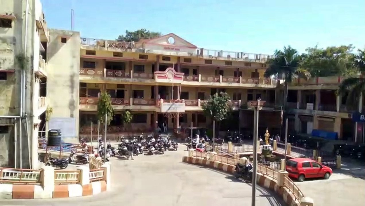मानसून सर पर अब नपा ने किया कायाकल्प अभियान में...