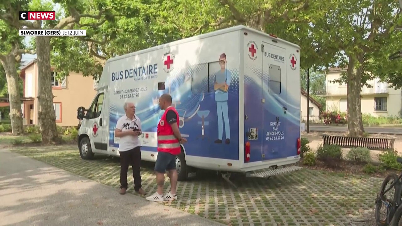 Dans le Gers, un bus dentaire pour faire face au manque de médecins