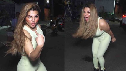 Rakhi Sawant पर दिखा चक्रवाती तूफान का असर, सड़क पर उछल उछल कर किया ड्रामा, बोलीं- मैं तूफान हूं....