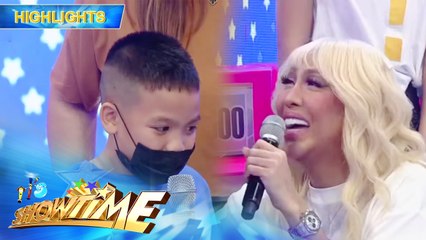 Vice Ganda gives 10,000 pesos to a kid he found with the Madlang People | It's Showtime