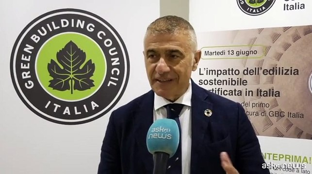 Edilizia sostenibile certificata, Pecoraro Scanio: ? vera sfida