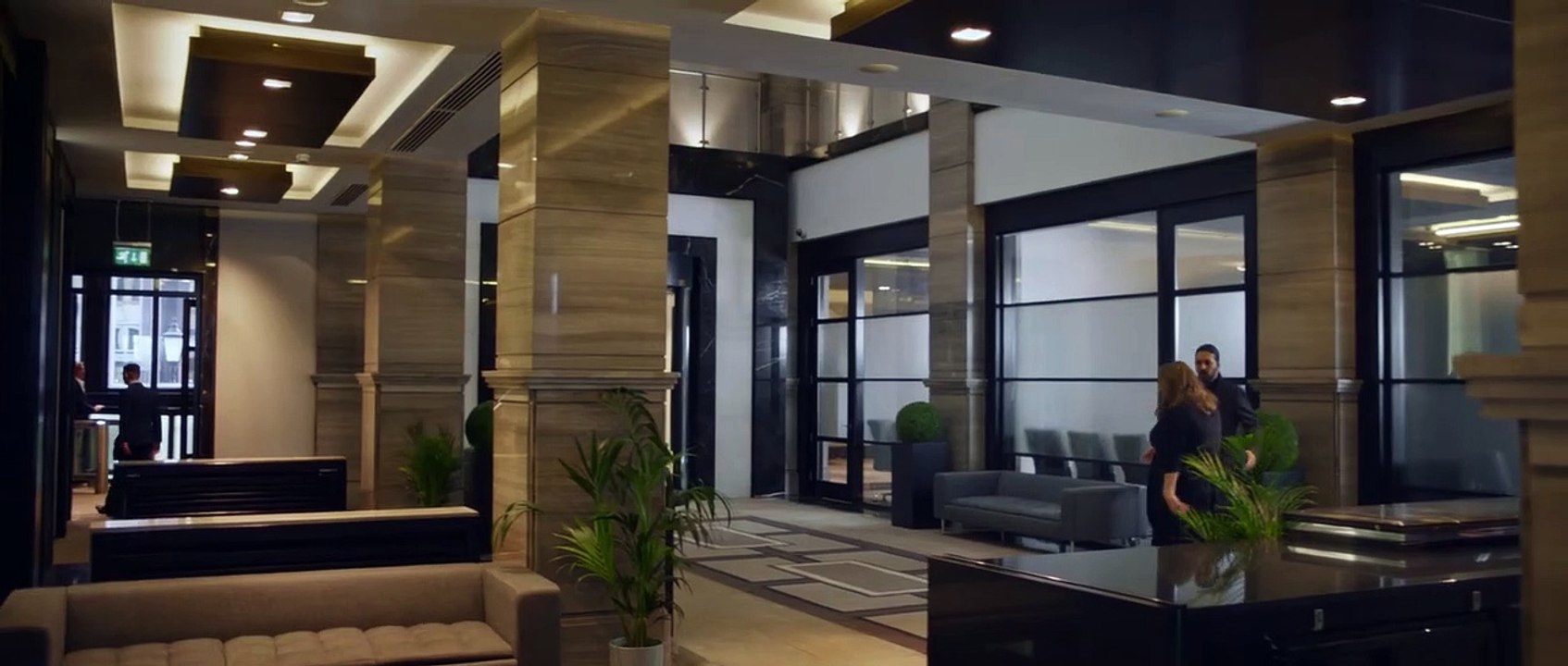 Verrückt nach Figaro Trailer DF